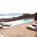 Apartment Laura_sea View Apartment_1 With Swimming Pool